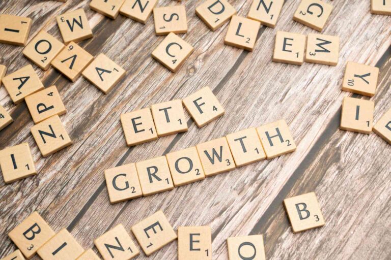 高股息 ETF 退休配置建議圖
